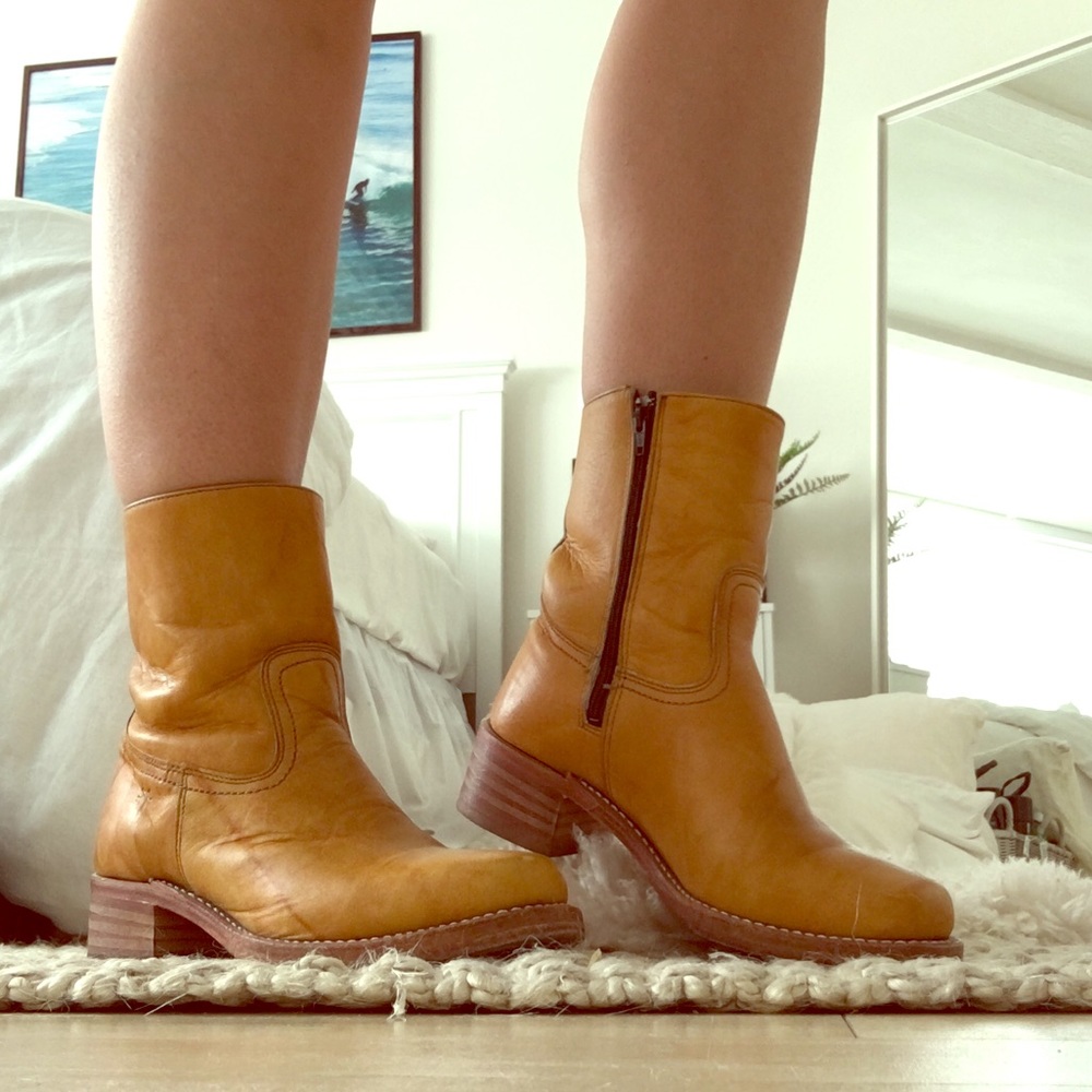 Frye Campus Zip Boot Banana